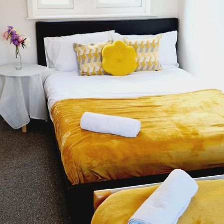 Browning House 3 Bedroom 6 Beds Long Or Short Stay Derby Kültér fotó